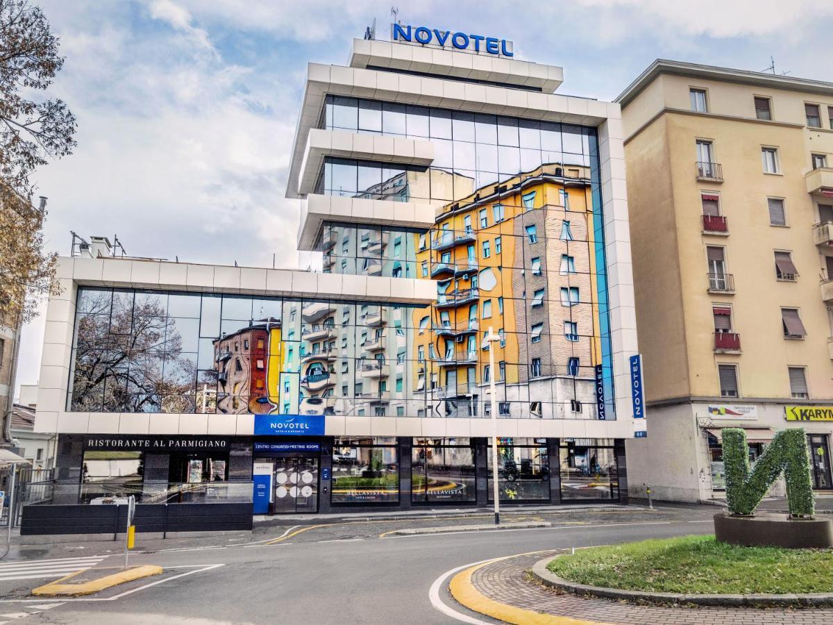 Novotel Parma Centro Exterior photo